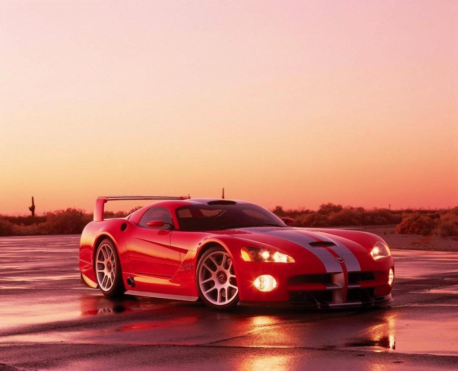  Dodge Viper GTS-R Concept 2000 года  (фото 5 из 10)